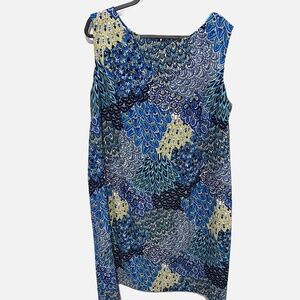 Connected Woman sleeveless peacock print dress